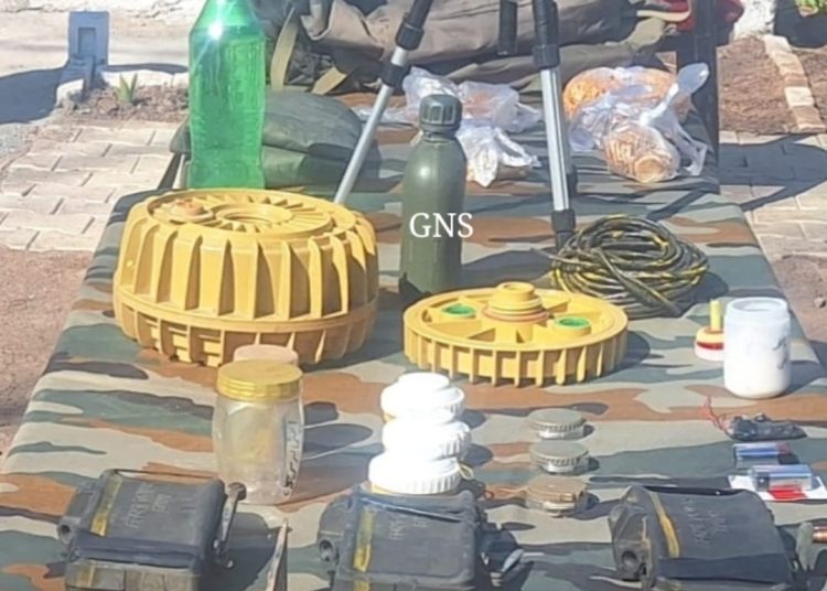 Army recovers different mines along LoC in Poonch-Rajouri