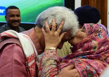 LG Manoj Sinha hands over appointment letters to 158 NoKs of terror victims in Srinagar