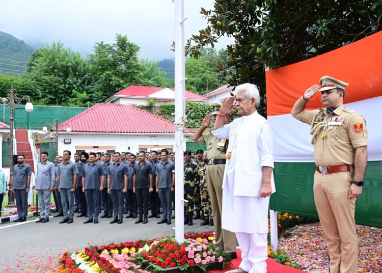 Lieutenant Governor Hoists National Flag at Raj Bhavan Srinagar on 79th Independence Day
