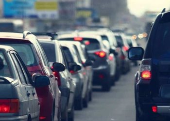 Traffic nightmare continues to haunt Sgr’s heart in peak-hours despite e-rickshaw ban