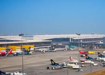 3 flights cancelled at Srinagar airport after airspace closure in Delhi