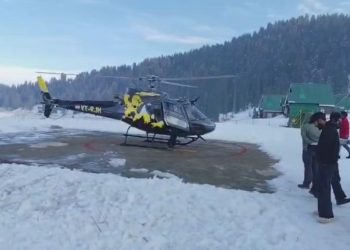 Helicopter Service Launched at Gulmarg to Promote Heli Skiing