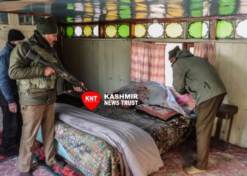 Houseboats on Jhelum Searched as Security Drill Intensifies in Srinagar