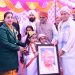 LG pays tributes to Mahatma Gandhi on Punyatithi