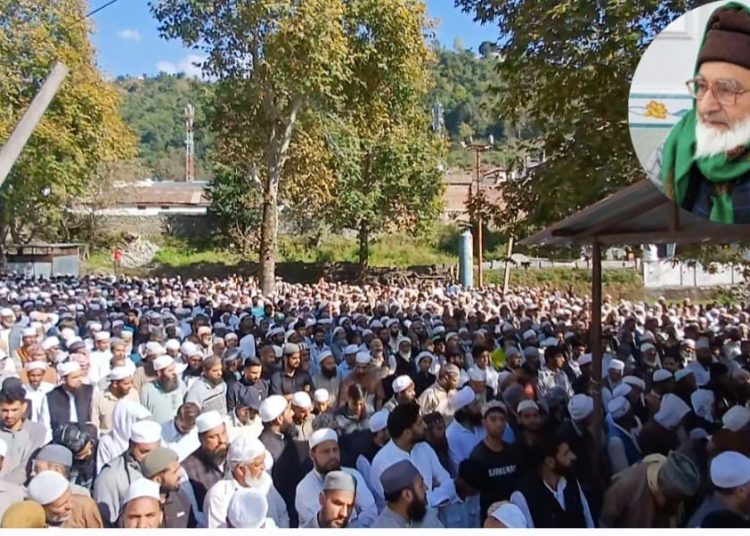 Thousands Attend Funeral Of Renowned Scholar Mufti Munir Hussain Qasmi In Thanamandi